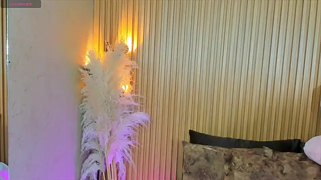 AlexiaAbbey online show from 10/28/25, 07:05