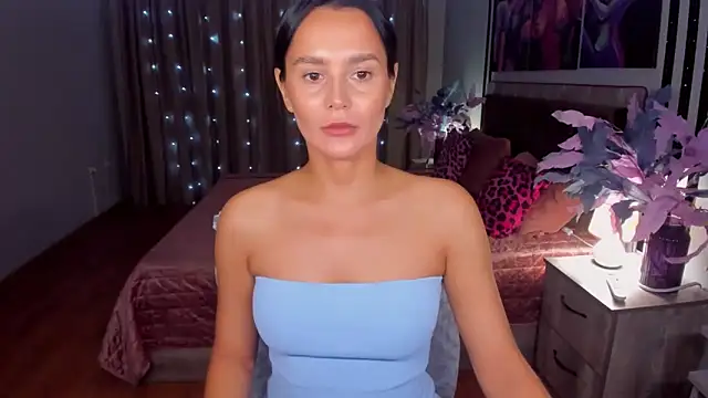 DanaSincere online show from 11/29/25, 06:27