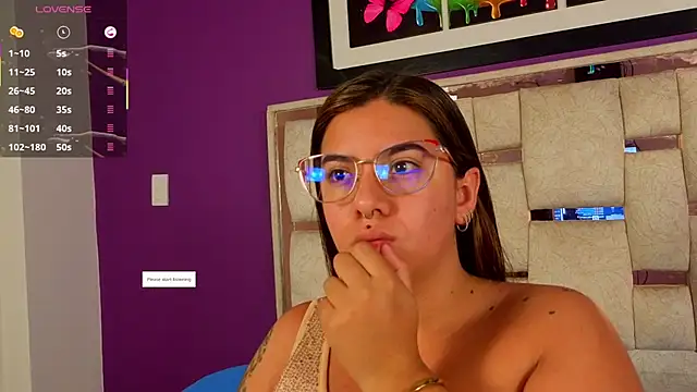 emilyy cooperr online show from 04/14/26, 12:11