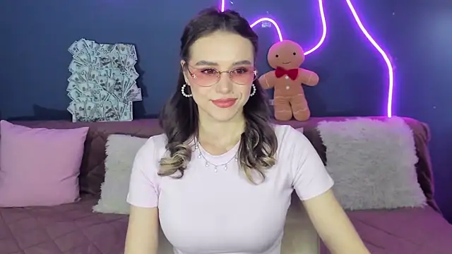 EmelyMason online show from 03/21/26, 08:30