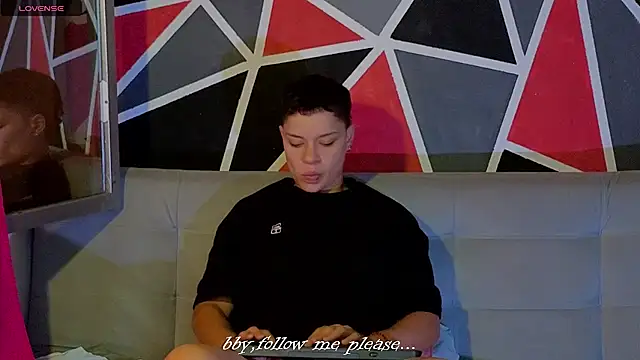 demimoore222 online show from 10/21/25, 12:39