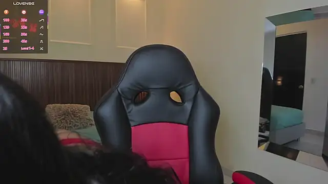 AGATHASMITH5 online show from 11/27/25, 03:19