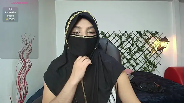 issa  nassar online show from 11/22/25, 02:16