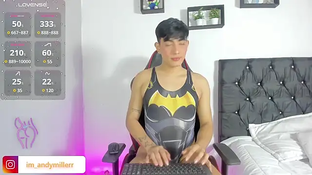 Snapshot of CarringtonAndy chatting on 03/19/25, 08:55 CarringtonAndy online show from 03/19/25, 08:55