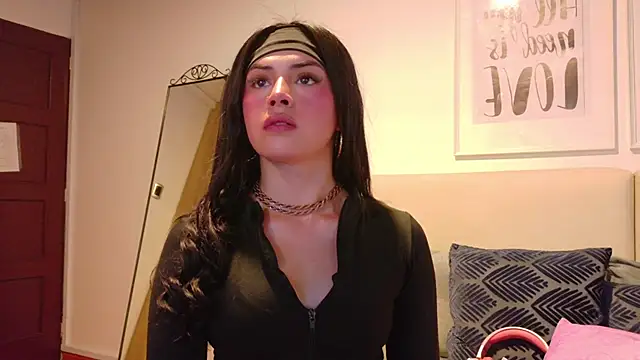 Snapshot of SaritaBratz chatting on 01/13/26, 08:47 SaritaBratz online show from 01/13/26, 08:47