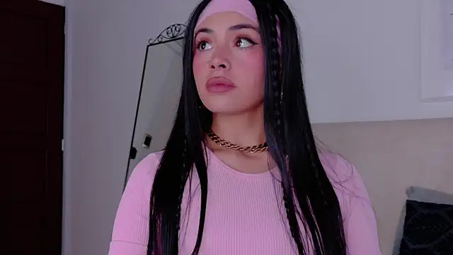 Snapshot of SaritaBratz chatting on 02/05/26, 08:57 SaritaBratz online show from 02/05/26, 08:57