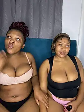 Snapshot of Beyoncex05 chatting on 09/13/25, 09:58 Beyoncex05 online show from 09/13/25, 09:58