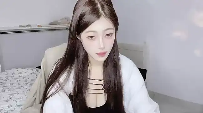 Snapshot of cookie-77 chatting on 03/05/25, 03:29 cookie-77 online show from 03/05/25, 03:29