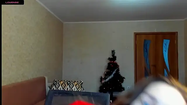 desired zzoya online show from 12/22/25, 03:58