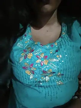 Snapshot of Sexyradha_ chatting on 06/16/26, 08:11 Sexyradha online show from 06/16/26, 08:11