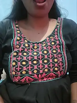 Snapshot of Sexyradha_ chatting on 07/08/26, 05:12 Sexyradha online show from 07/08/26, 05:12