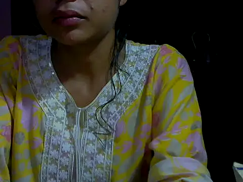 Snapshot of mayra89 chatting on 10/05/25, 02:59 mayra89 online show from 10/05/25, 02:59