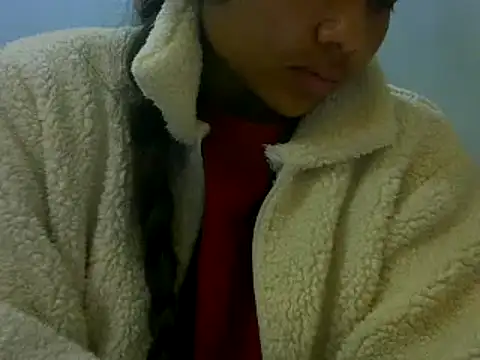 Snapshot of mayra89 chatting on 02/14/26, 02:36 mayra89 online show from 02/14/26, 02:36