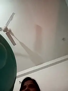 Snapshot of Neha-Bhabhi-Rasily chatting on 02/15/26, 07:27 Neha-Bhabhi-Rasily online show from 02/15/26, 07:27