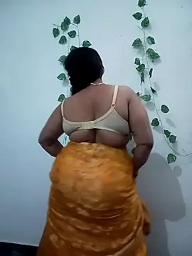 Snapshot of Neha-Bhabhi-Rasily chatting on 02/19/26, 11:28 Neha-Bhabhi-Rasily online show from 02/19/26, 11:28