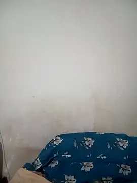 Snapshot of Neha-Bhabhi-Rasily chatting on 05/06/26, 01:05 Neha-Bhabhi-Rasily online show from 05/06/26, 01:05