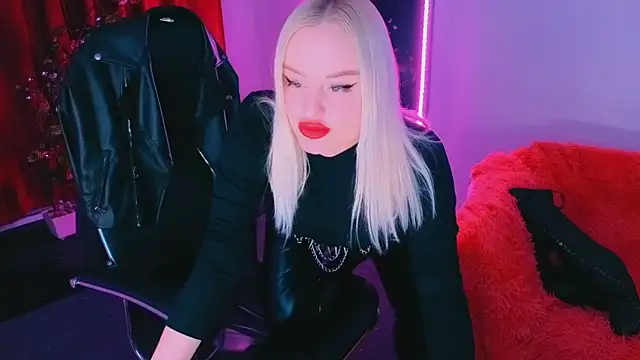 Miss Alice Silver online show from 04/19/26, 07:05