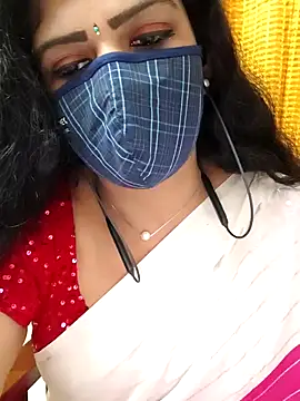 ashmitha online show from 10/20/25, 03:12