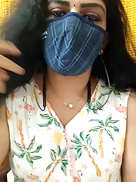 ashmitha online show from 11/30/25, 04:00