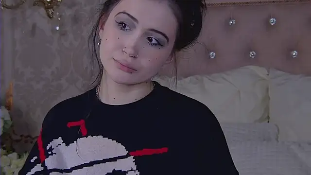 Snapshot of HeatherSweet_ chatting on 06/07/26, 07:28 HeatherSweet online show from 06/07/26, 07:28