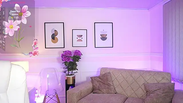 JulesBenett online show from 09/15/25, 12:05