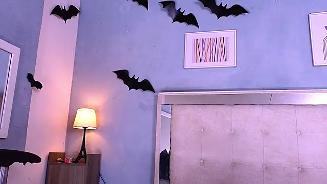 Emily Castillo 1 online show from 11/27/25, 04:47