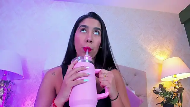 Mia Montess online show from 04/11/26, 02:54