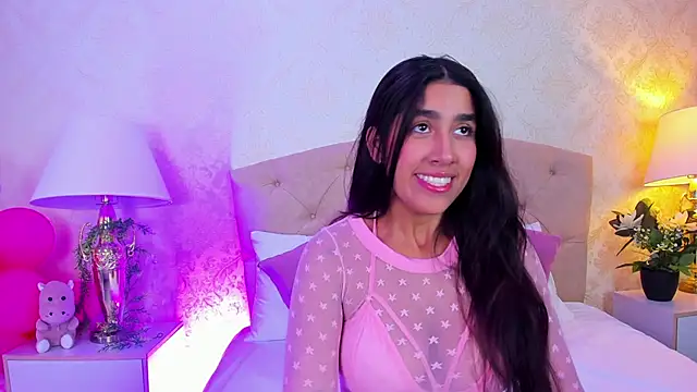 Mia Montess online show from 04/13/26, 05:18