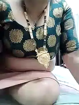 Snapshot of pyasi_bhabhi02 chatting on 10/14/25, 06:09 pyasi bhabhi02 online show from 10/14/25, 06:09