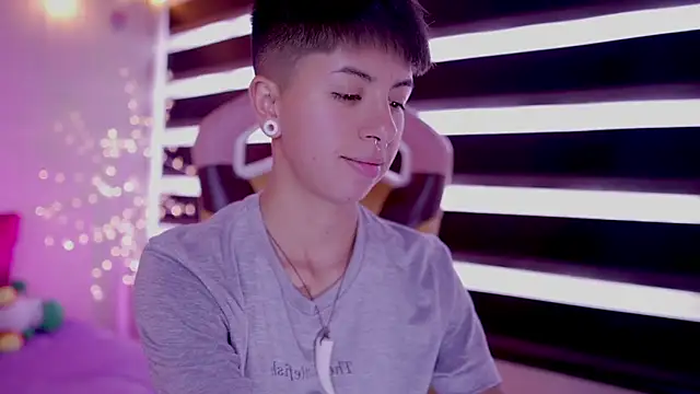 tommy blue online show from 03/14/25, 06:39