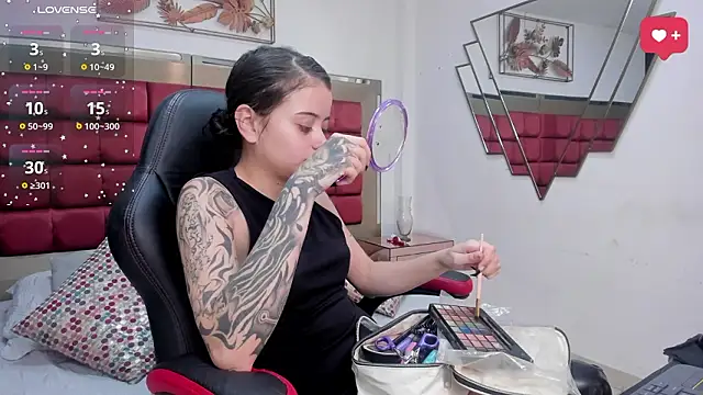 SaskiaGrendel online show from 03/22/26, 12:03