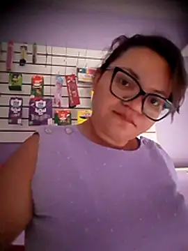 Snapshot of viviksmel chatting on 05/07/26, 04:12 viviksmel online show from 05/07/26, 04:12