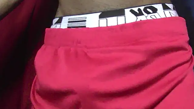 Snapshot of BossPlaya98 chatting on 02/10/26, 07:34 BossPlaya98 online show from 02/10/26, 07:34