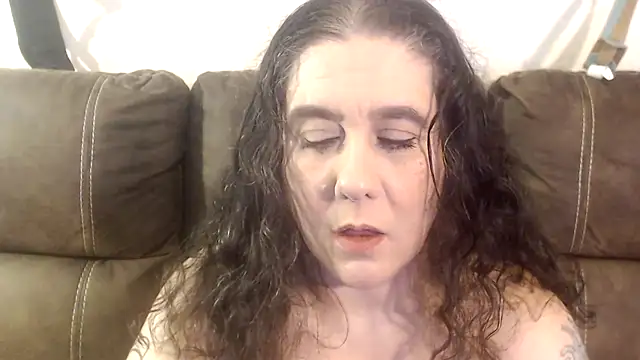 Dreaming Of Blue online show from 01/11/26, 12:15