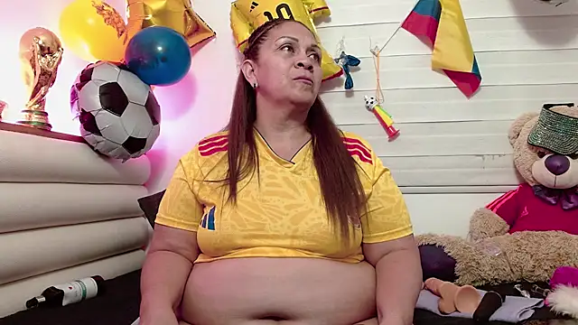 scarlettbooty online show from 07/04/26, 12:00