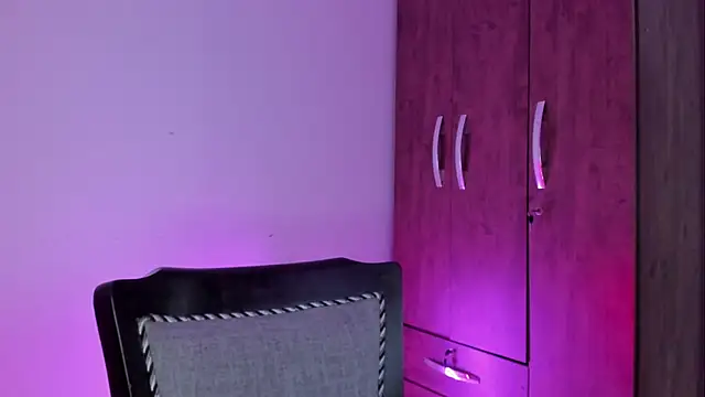 Celestte online show from 04/19/26, 03:06