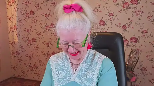 Maya Mayflower online show from 03/24/26, 03:11