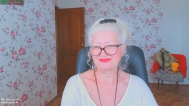 Maya Mayflower online show from 07/05/26, 04:19