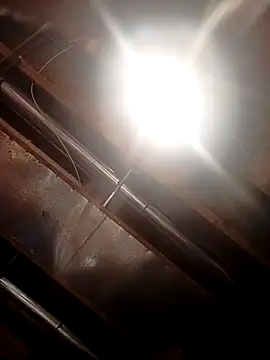 Snapshot of SirJonBradley chatting on 12/16/25, 10:31 SirJonBradley online show from 12/16/25, 10:31