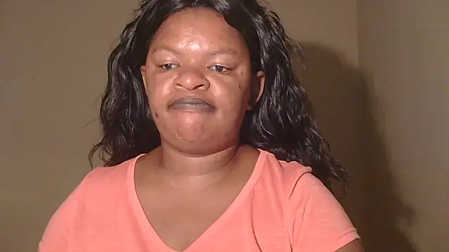 Snapshot of ebony_rose11 chatting on 02/10/25, 10:19 ebony rose11 online show from 02/10/25, 10:19