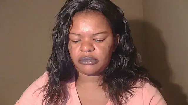 Snapshot of ebony_rose11 chatting on 03/03/25, 05:50 ebony rose11 online show from 03/03/25, 05:50