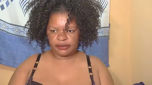 Snapshot of ebony_rose11 chatting on 09/13/25, 04:29 ebony rose11 online show from 09/13/25, 04:29