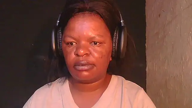 ebony rose11 online show from 01/13/26, 04:18