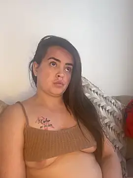 Snapshot of Sophie_23XX chatting on 03/03/26, 10:43 Sophie 23XX online show from 03/03/26, 10:43