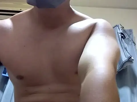 Snapshot of taaaaaa- chatting on 09/19/25, 01:34 taaaaaa- online show from 09/19/25, 01:34