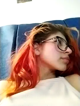 Snapshot of KratosAfroditacs chatting on 03/16/25, 10:20 KratosAfroditacs online show from 03/16/25, 10:20