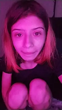 Snapshot of KratosAfroditacs chatting on 09/26/25, 03:49 KratosAfroditacs online show from 09/26/25, 03:49