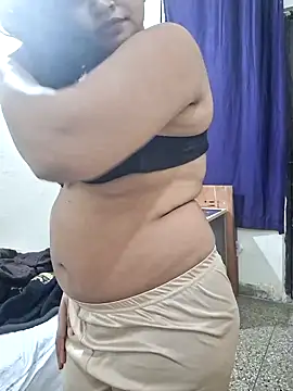 cute nansi online show from 11/29/25, 06:33