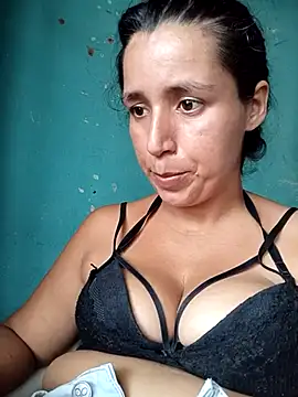 Snapshot of Jenny_gir25 chatting on 03/16/25, 06:34 Jenny gir25 online show from 03/16/25, 06:34