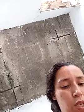 Snapshot of Jenny_gir25 chatting on 03/18/25, 03:42 Jenny gir25 online show from 03/18/25, 03:42